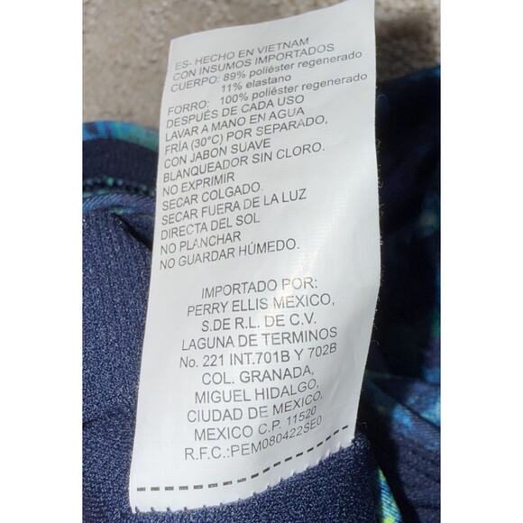 Nike One Piece Swimsuit Women’s Large Blue Green Abstract Print Athletic NWOT - Picture 3 of 8